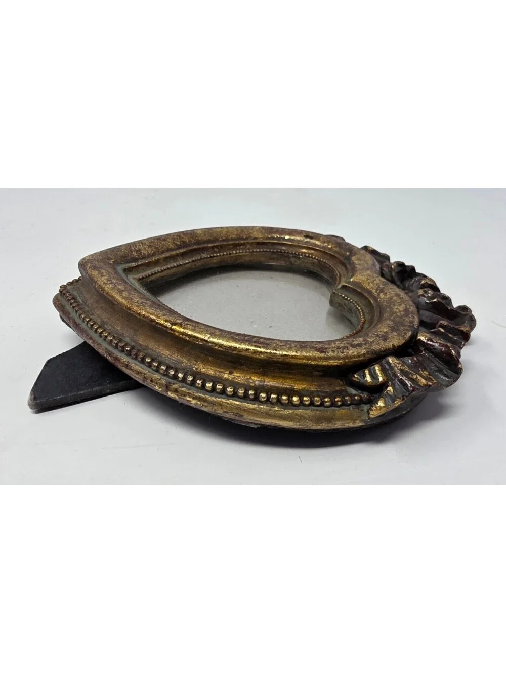 Vintage Ornate Gold Heart Picture Frame Resin Bow Tabletop Decor